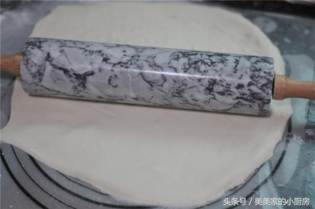 学会6款特点煎饼最快3分钟出锅,家乡特产香喷喷的煎饼