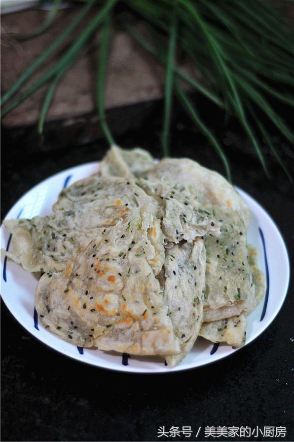 学会6款特点煎饼最快3分钟出锅,家乡特产香喷喷的煎饼