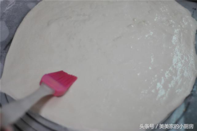 学会6款特点煎饼最快3分钟出锅,家乡特产香喷喷的煎饼