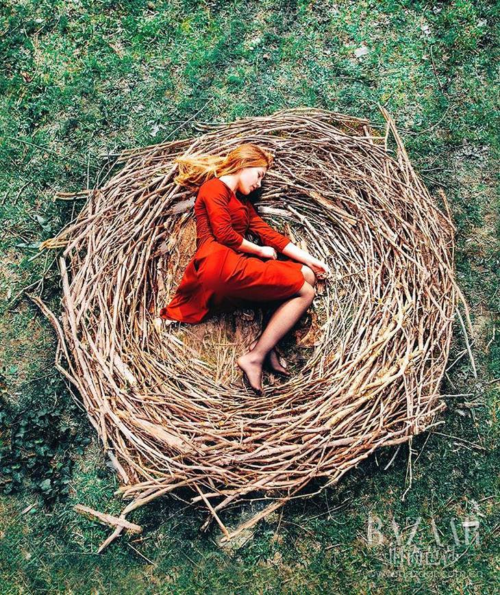 旅行照这么摆pose就很好看,出门旅游拍照姿势ins