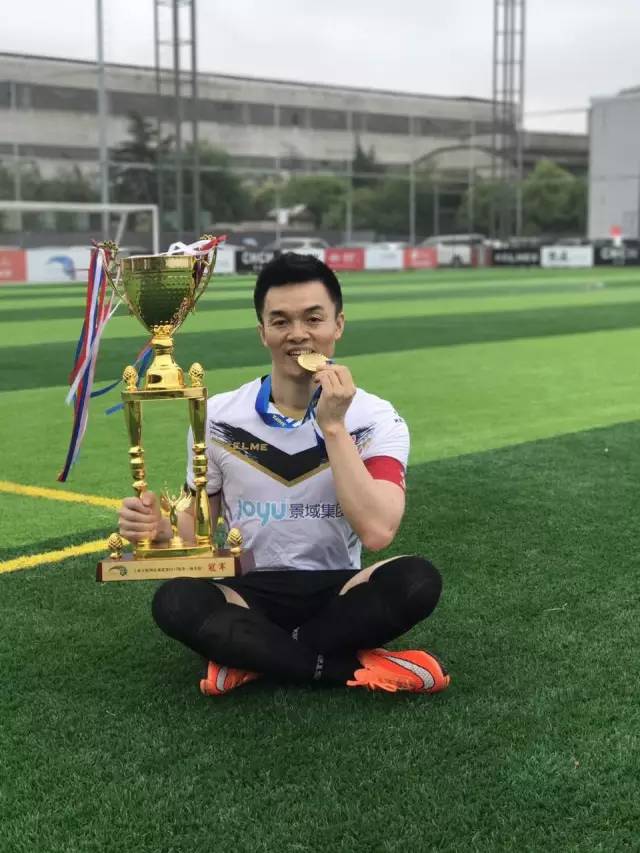 把足球当爱好有必要吗,把足球当一个爱好