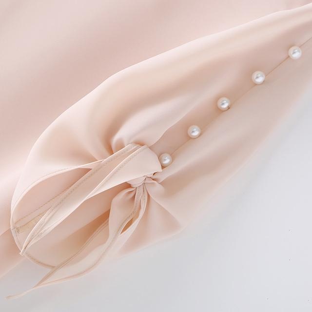 打碎单调和枯燥的雪纺衫,雪纺衫可以随意切换各种风格