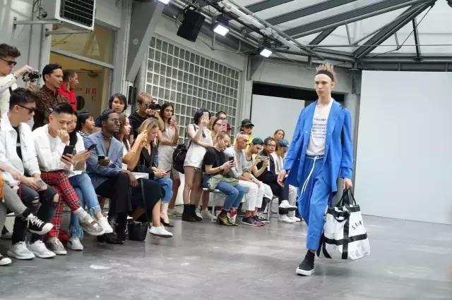 supreme联名jean,supreme联名wheaties