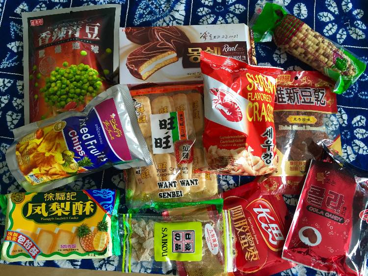 零食都是垃圾食品，一口也不能给娃吃！你是孩子亲妈吗？零食的正确打开方式是这个！