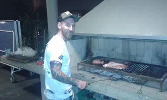 梅西出席宴会,梅西婚宴用酒