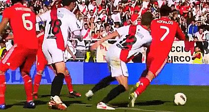 c罗的爆发力和技术无人能敌,c罗开挂时刻