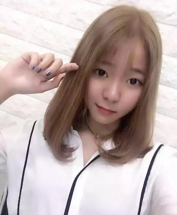 发量多中长发适合什么发型可爱风,发量少2020流行发型中长发减龄