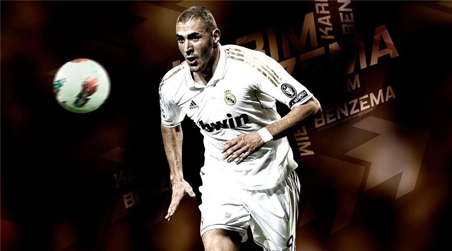 从梅西出道到现在各届金球奖,从梅西刚开始参加世界杯到夺冠