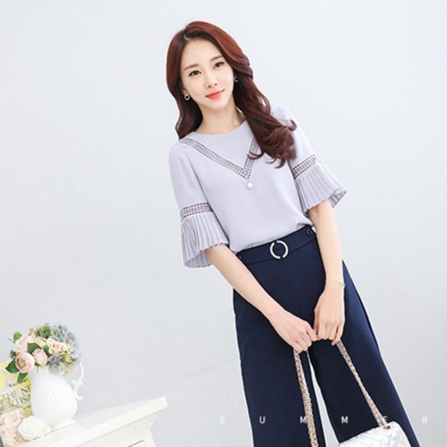 打碎单调和枯燥的雪纺衫,雪纺衫可以随意切换各种风格