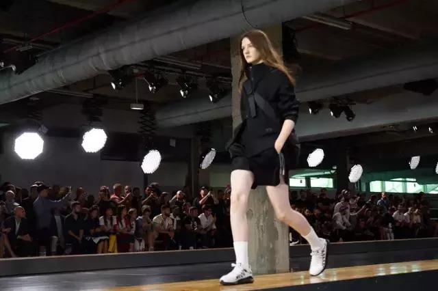 supreme联名jean,supreme联名wheaties