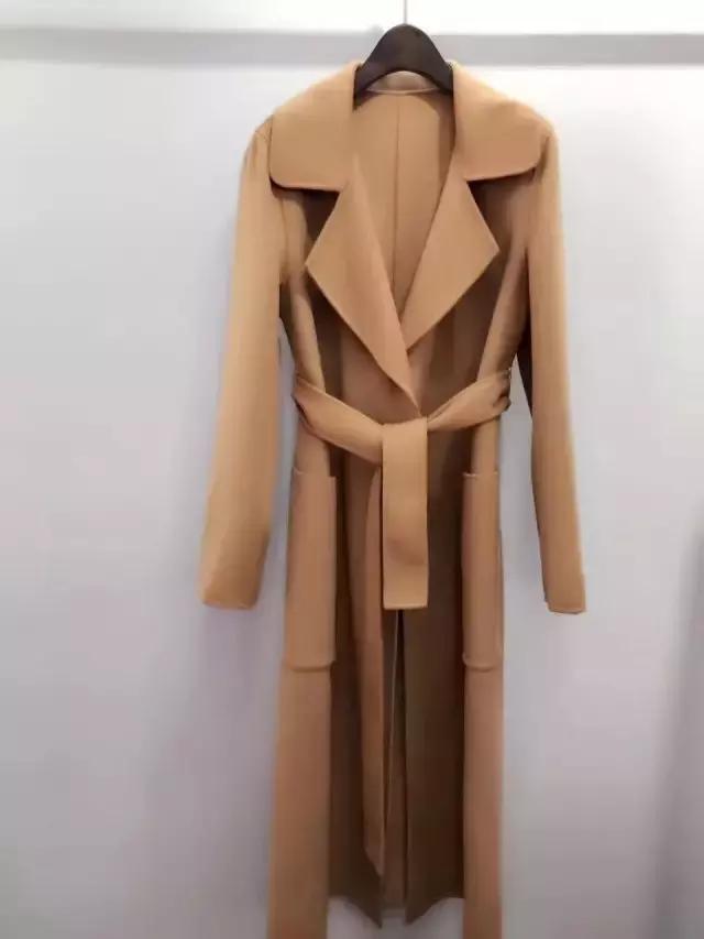 真正的双面羊绒大衣一般多贵,为什么双面羊绒大衣价格相差很大