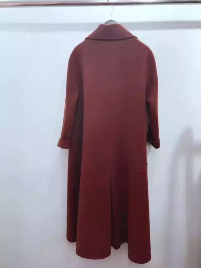 真正的双面羊绒大衣一般多贵,为什么双面羊绒大衣价格相差很大