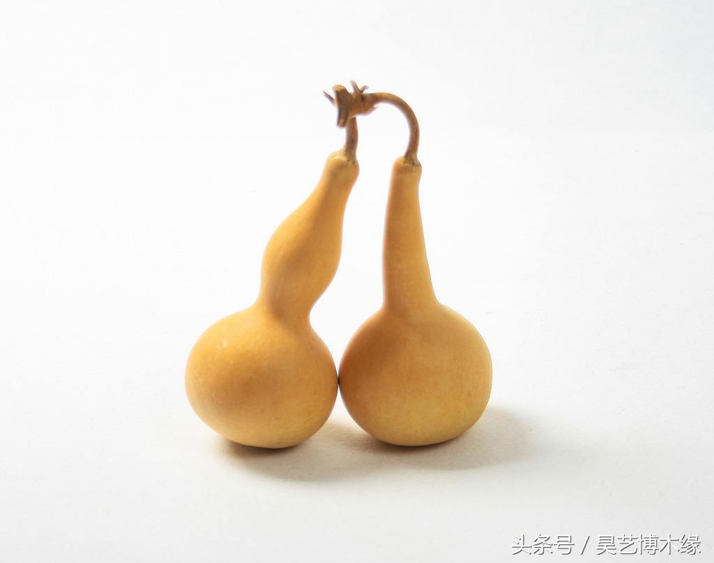 手把件是饰品吗,木制手玩把件