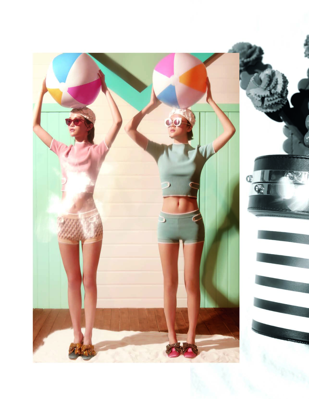 泳衣怎么穿休闲优雅秀出秀美气质,海边遮肉泳衣高级感