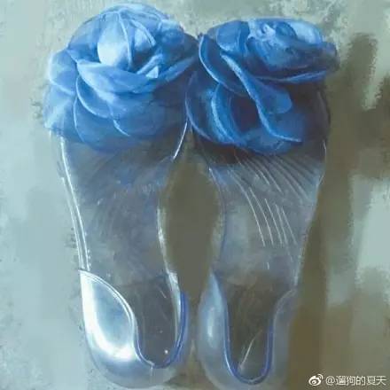 土气的塑料凉鞋,四季塑料凉鞋