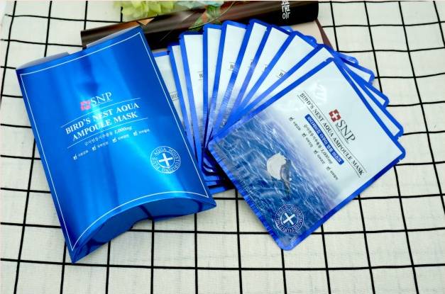 炎热夏季体内大量水分流失,炎炎夏日补水就要一步到位