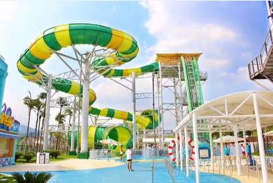 奇妙的反应｜水果侠+新耍都，小清新遇上重口味！