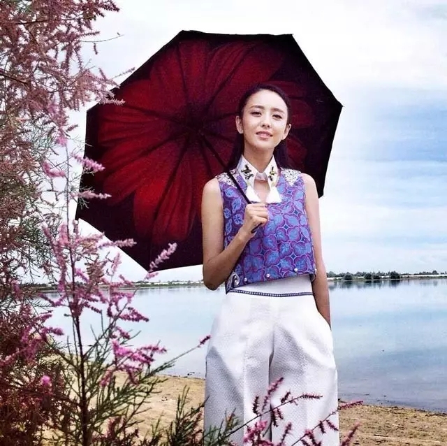 夏天必备神器防晒伞还怕被晒黑,夏天遮阳伞能防晒吗