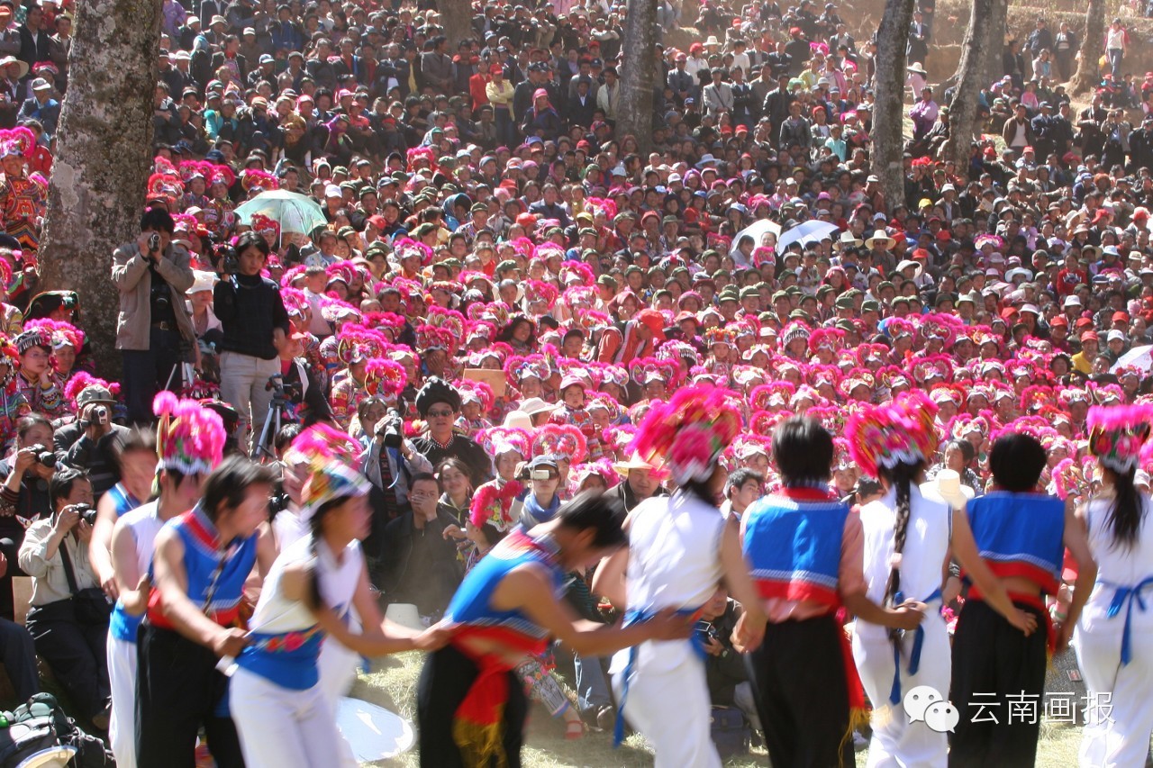 彝族非遗时装周,凉山彝族火把节时装秀
