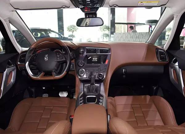 各类车型真实车评,今年最畅销的车型车评