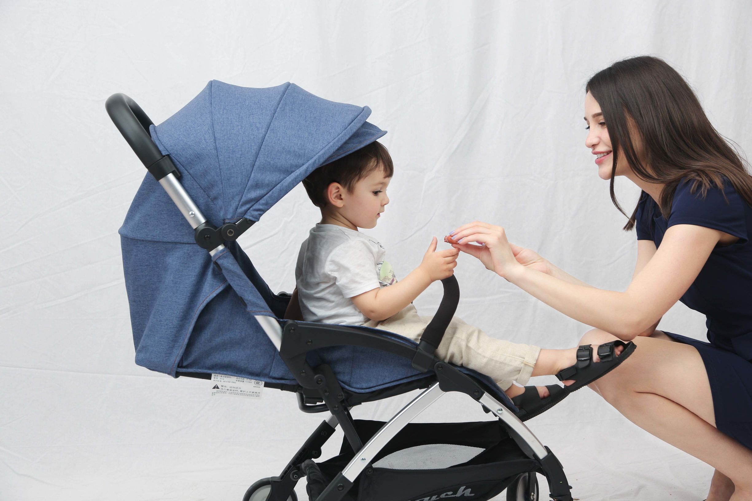 选购婴儿车须知,千元婴儿车选购攻略