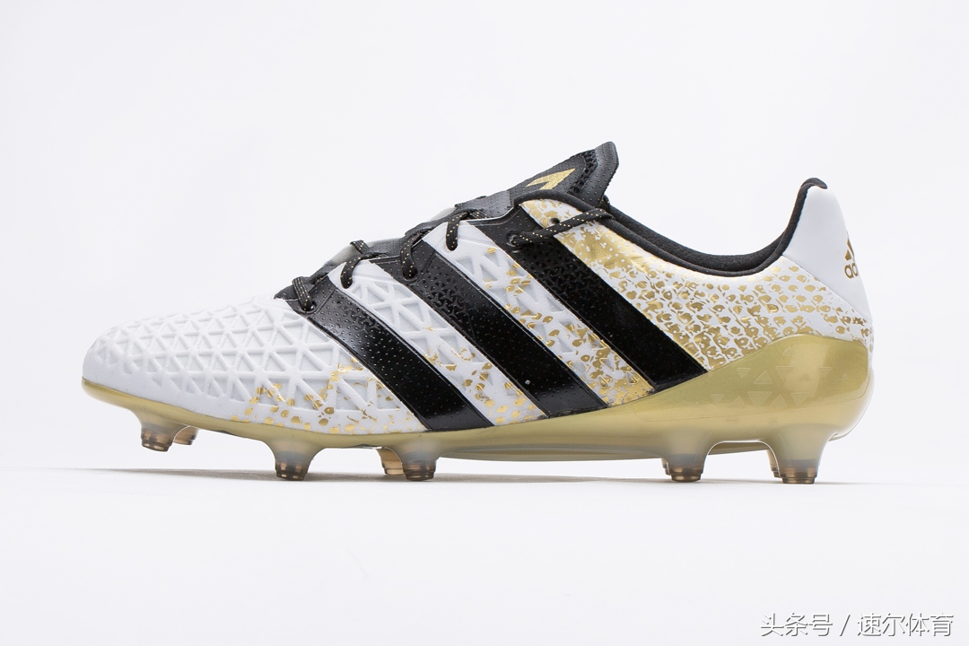 400到500的足球鞋怎么选,500元的顶级足球鞋