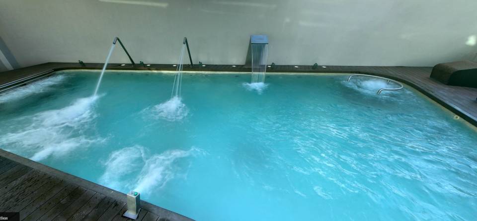 梅西在毒枭老巢旁摆婚宴，新娘还答应看来是真爱！