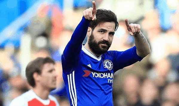 从梅西出道到现在各届金球奖,从梅西刚开始参加世界杯到夺冠