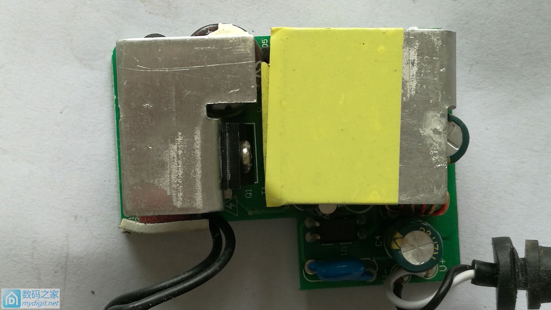 德力宝电源适配器缺点,德力宝电源适配器拆卸图解