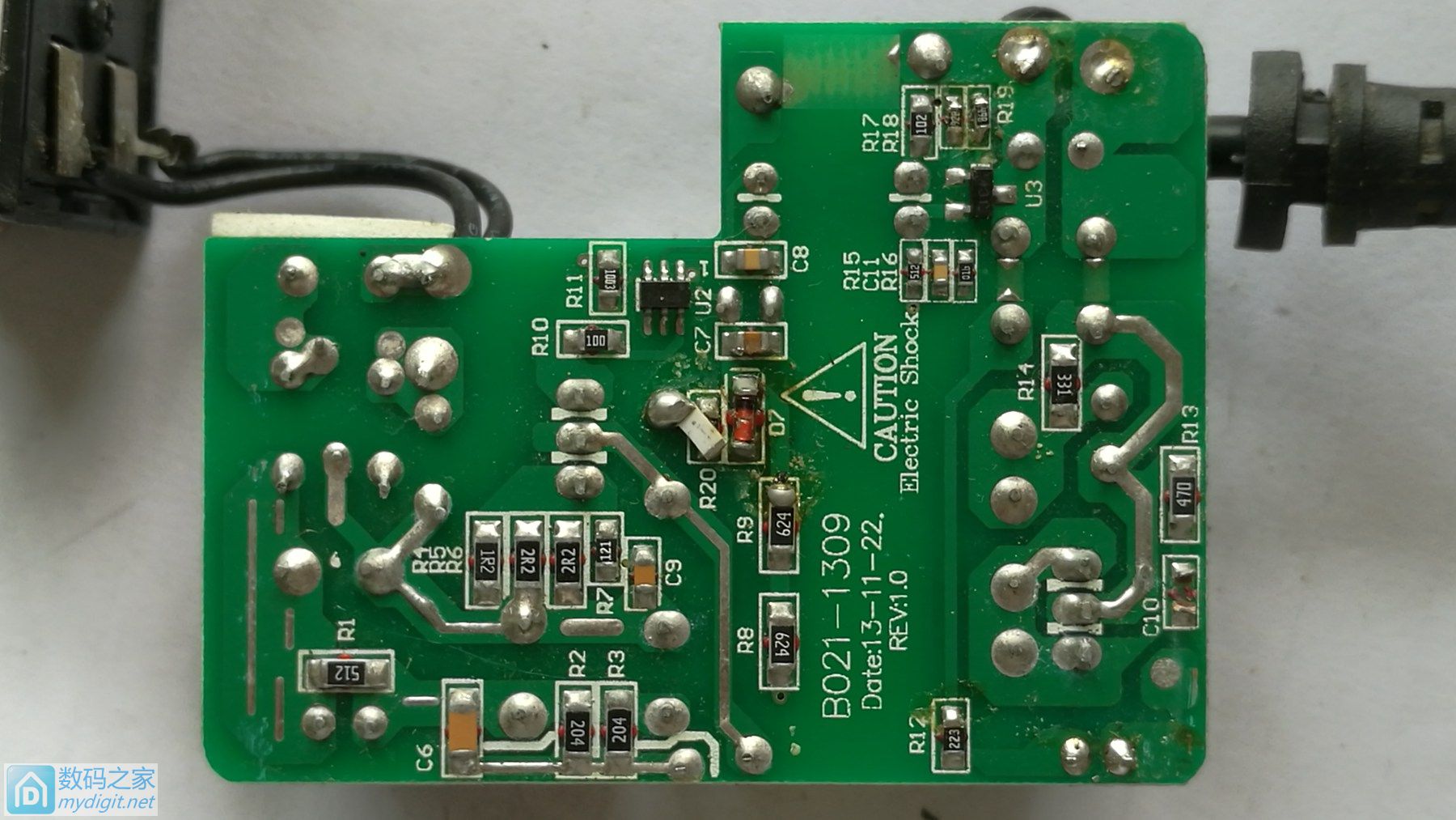 德力宝电源适配器缺点,德力宝电源适配器拆卸图解