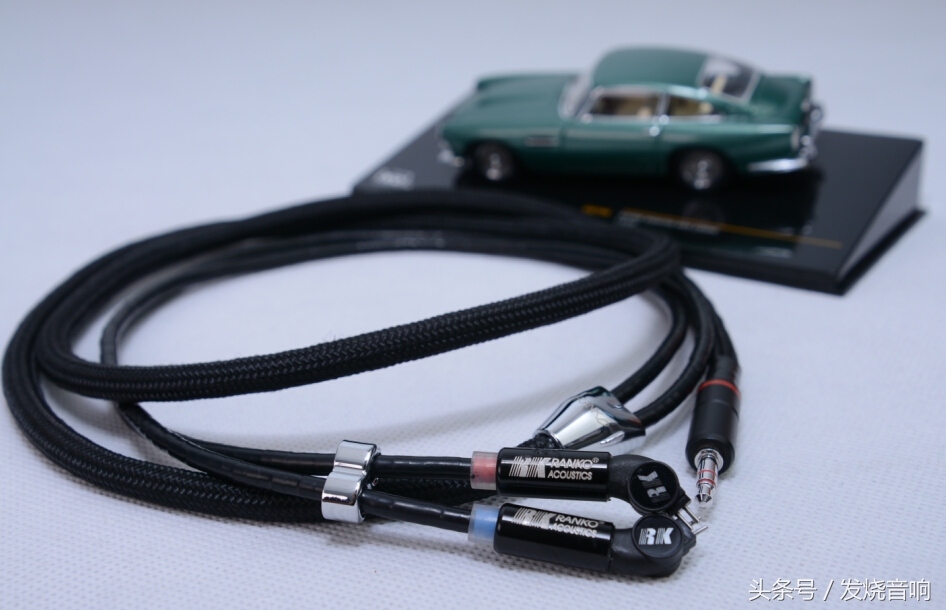 为什么旧耳机那么贵,为什么耳机越老越值钱