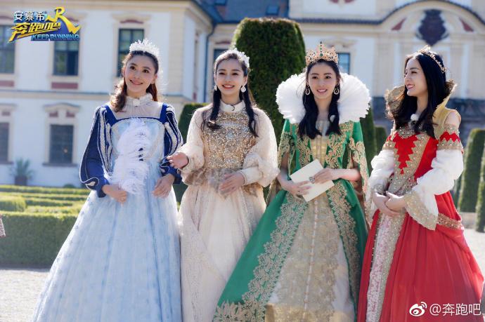 璺戠敺鏉庢櫒vs閭撹秴楣挎櫁,楣挎櫁閭撹秴鏉庢櫒杩附鐑反