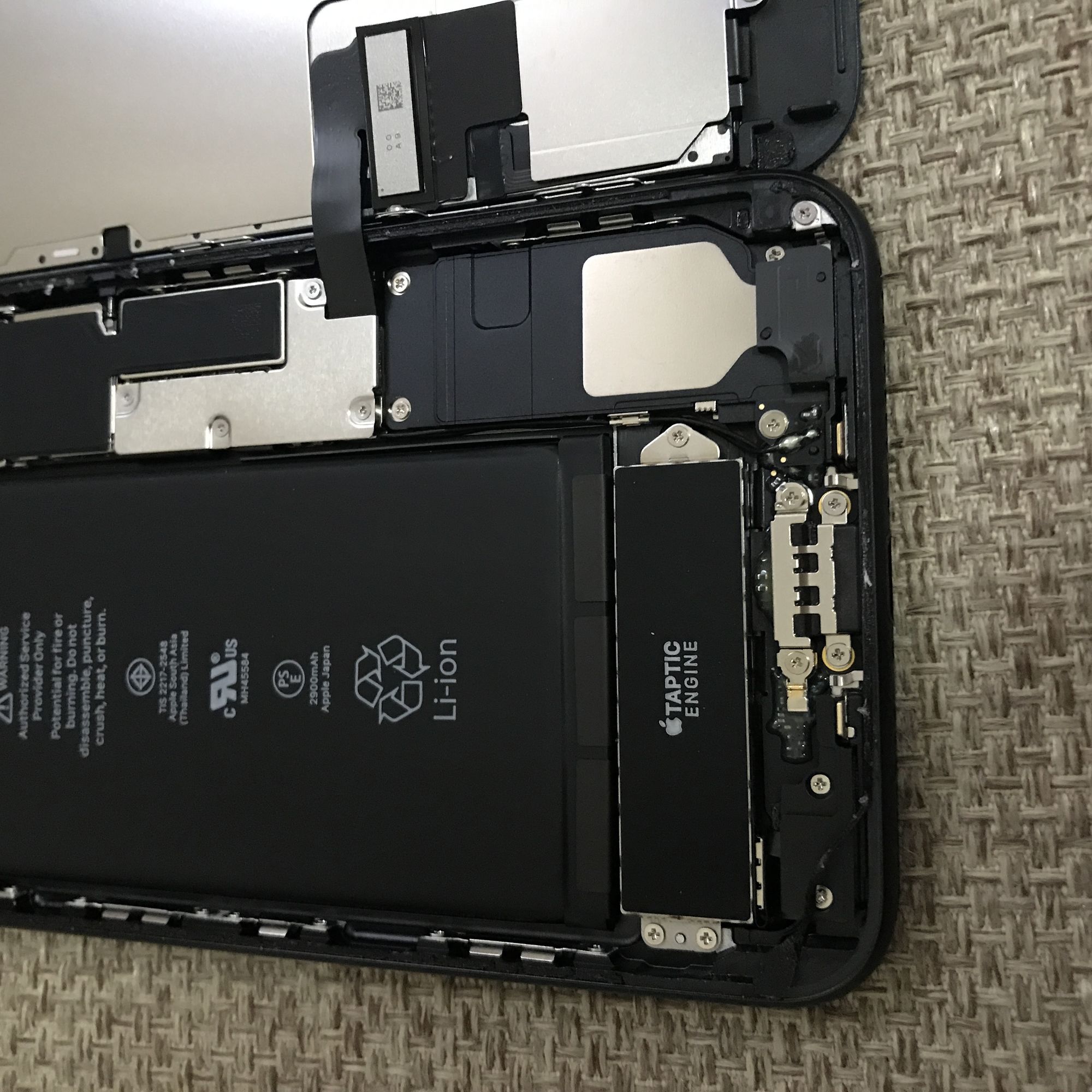 苹果7p磨砂黑拆机,苹果7plus磨砂黑拆机