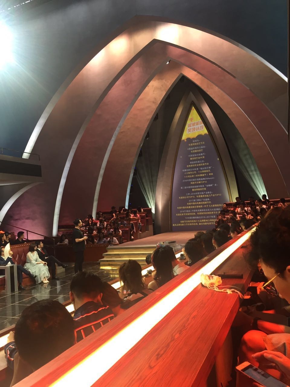 薛之谦火星情报局换团队,薛之谦火星情报局讲自己经历