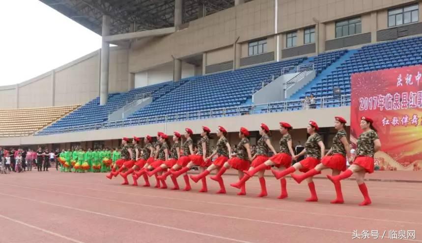 今天临泉体育场视频,临泉体育场拳击队员