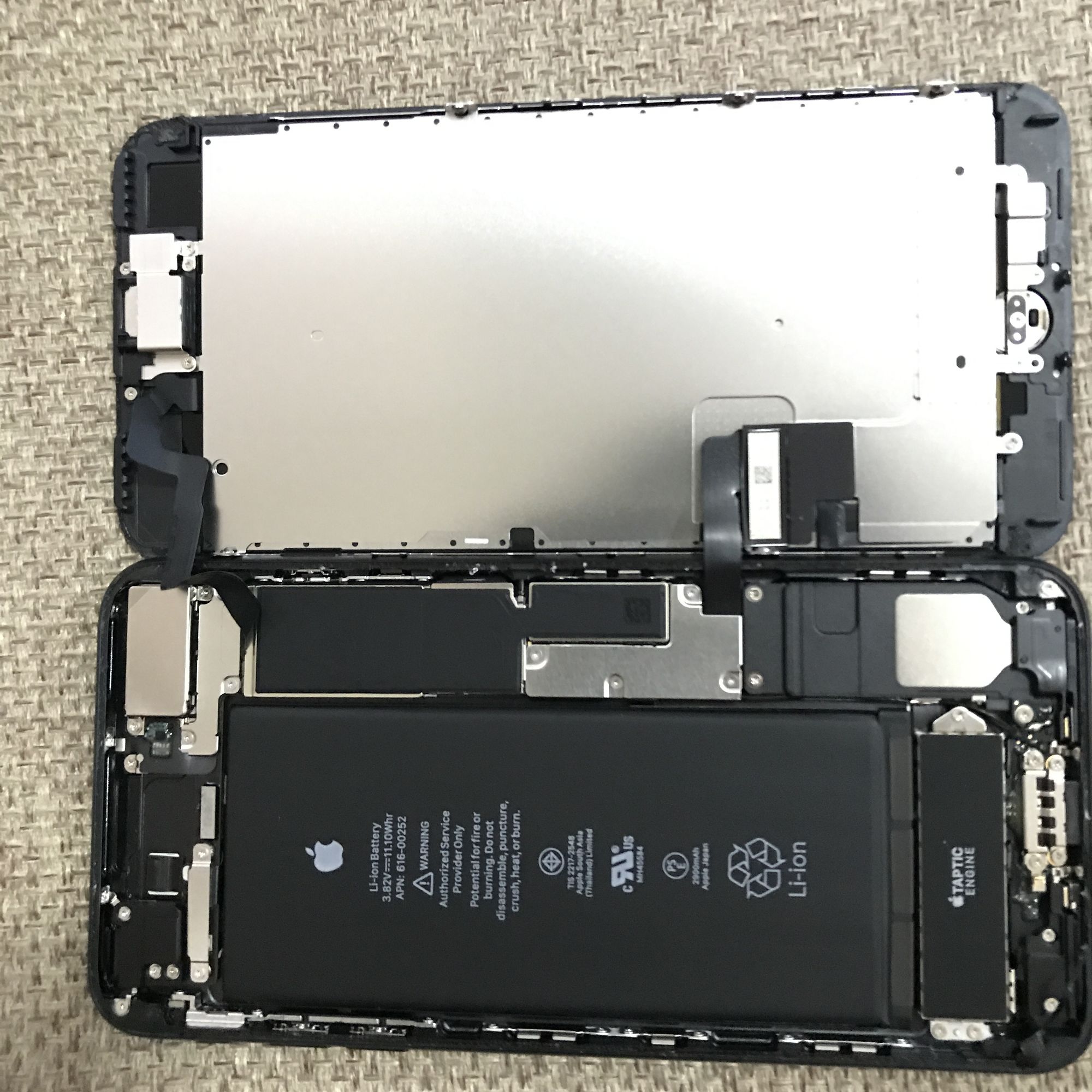 苹果7p磨砂黑拆机,苹果7plus磨砂黑拆机