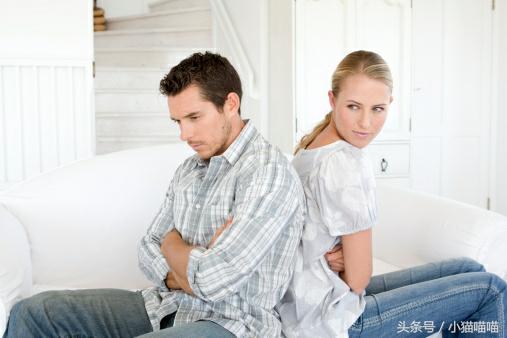 心理说：喜欢冷战，并不超然