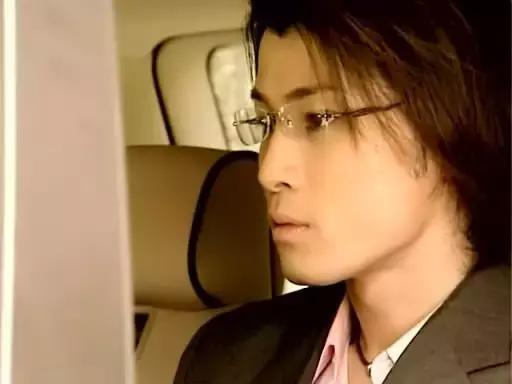 林依晨陈妍希关系,林依晨林心如私下关系