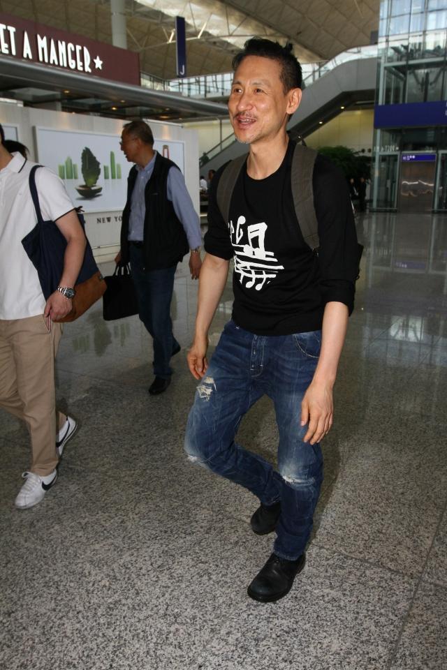 张学友演唱会破坏之王完整版,演唱会损伤草皮