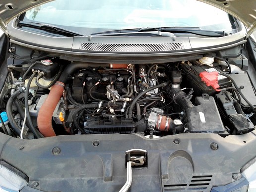 本田思域两厢的优缺点,2011款本田思域和09款思域一样吗