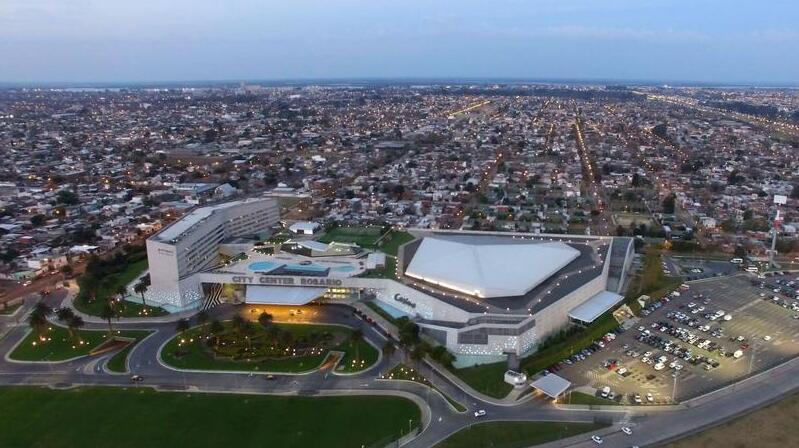 梅西出席宴会,梅西婚宴用酒