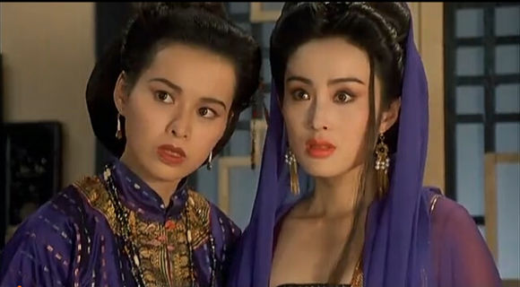 她与周星驰合拍电影：丈夫是著名导演，离异后前夫与妙龄女郎秀恩爱！