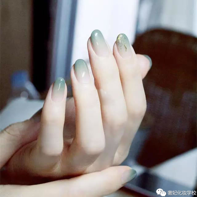 清凉夏日美甲,清凉一夏免费美甲