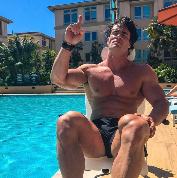 腹肌究竟是练出来的还是天生的,真正的腹肌是什么样子的