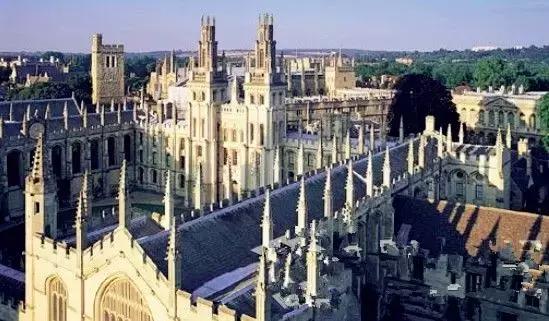 百年校训厚德载物完整视频,百年名校校训