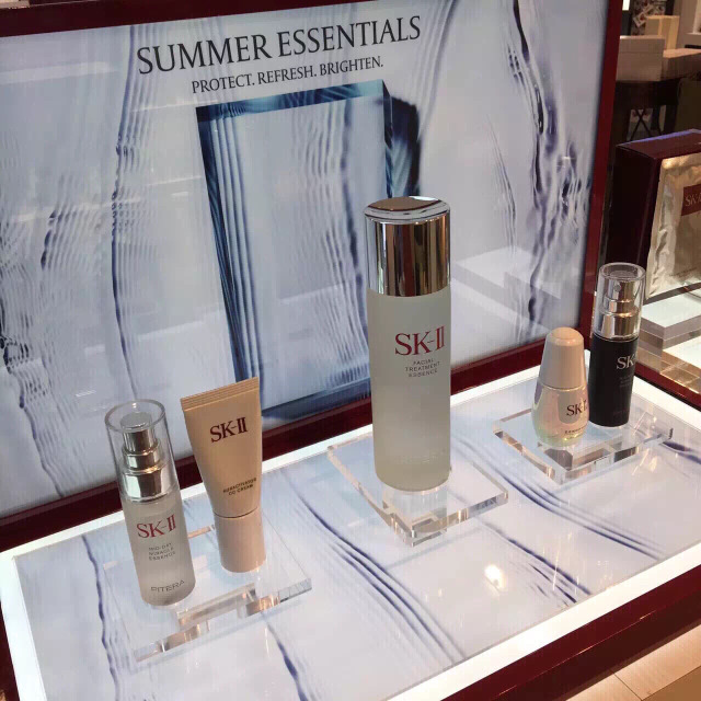 自己怎么选化妆水好用,如何选择适合自己皮肤的化妆水