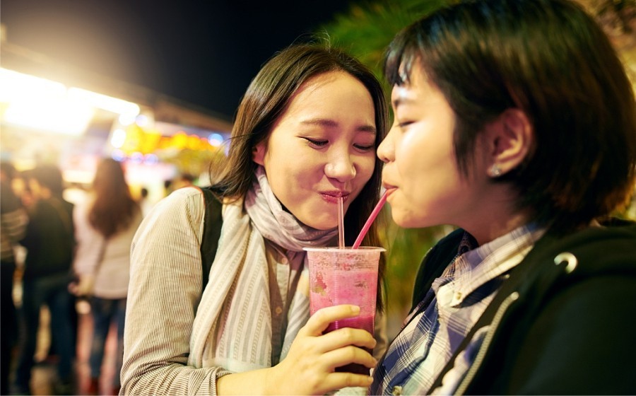 夜市烟火气息的背景音乐,夜市充满烟火气息的文案