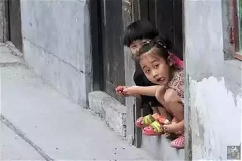 小时候老一辈人说的禁忌,小时候的风俗和禁忌