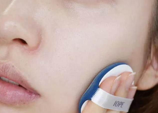 韩国iope气垫粉底好用吗,韩国iope气垫自然款