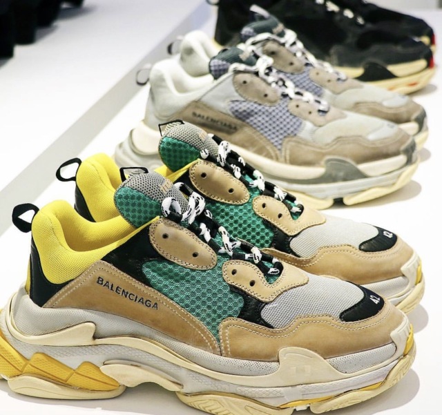 种草力MAX｜17年最hot的N双爆款球鞋，谁才是众望所归的kingofsneaker！